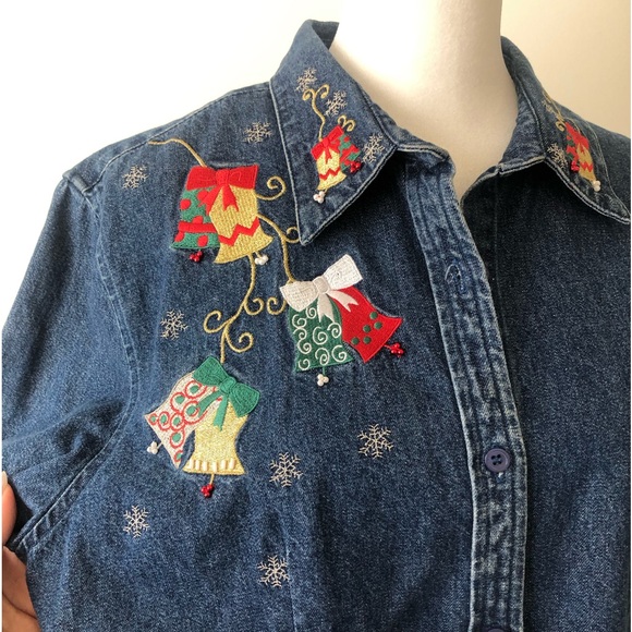 Westbound Denim Christmas Holiday Button Up Embroidered and Bead detail size L - Picture 12 of 14